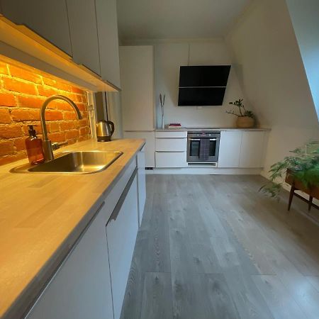 Charming Apartment In Alesund Center With Free Parking Екстериор снимка