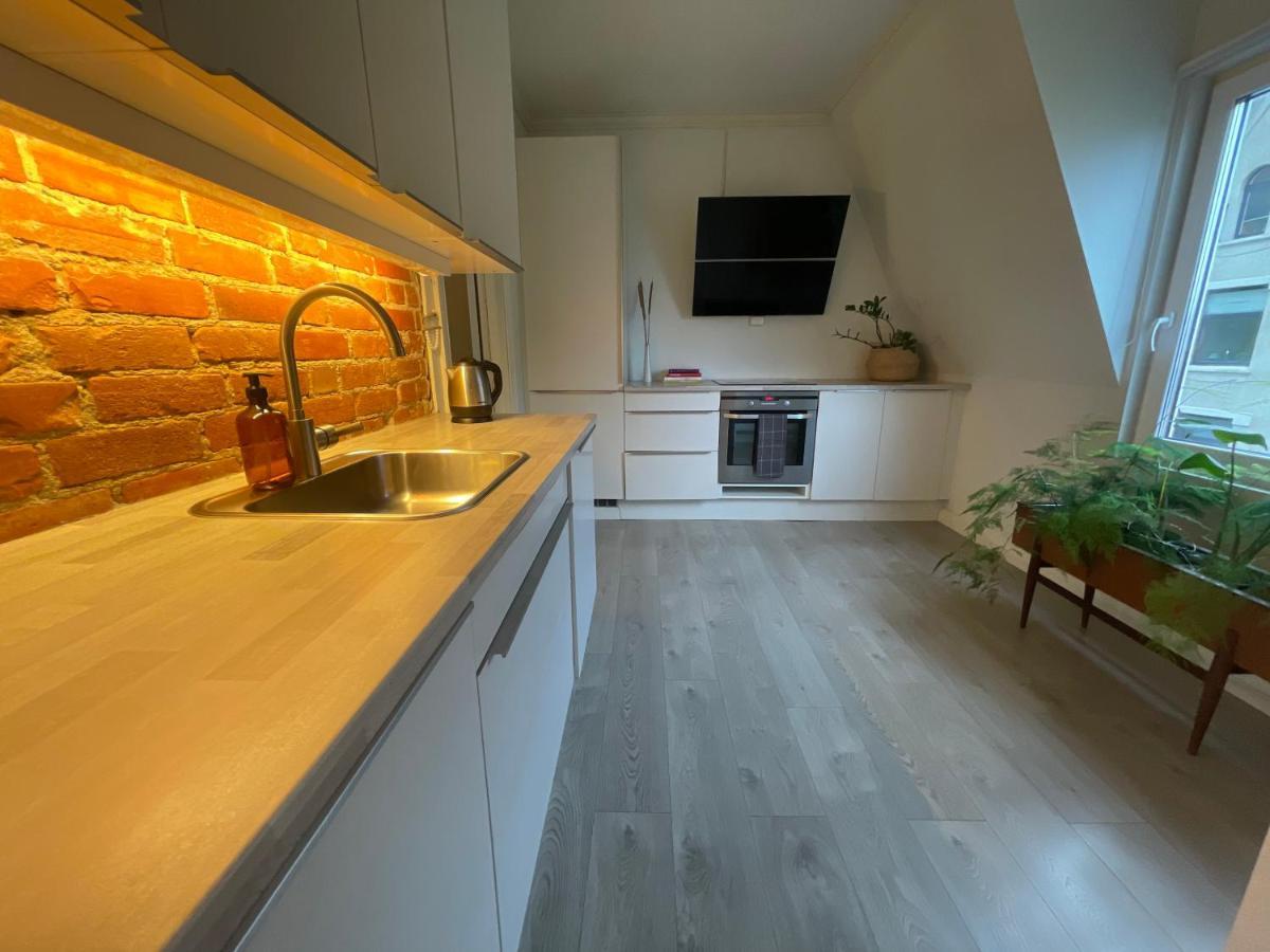 Charming Apartment In Alesund Center With Free Parking Екстериор снимка